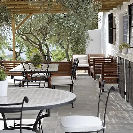 Cortijo Don Camilo De La Huma Bed and breakfast