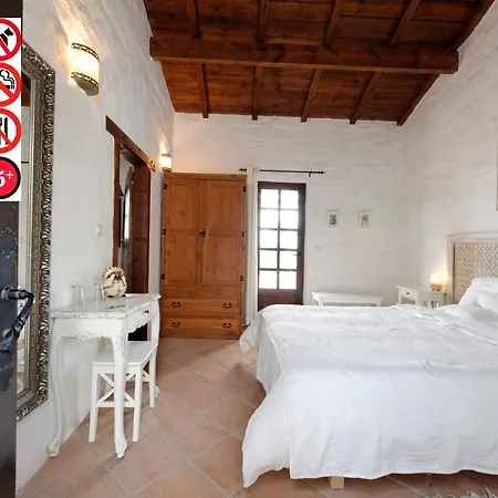 Bed and breakfast Cortijo Don Camilo De La Huma