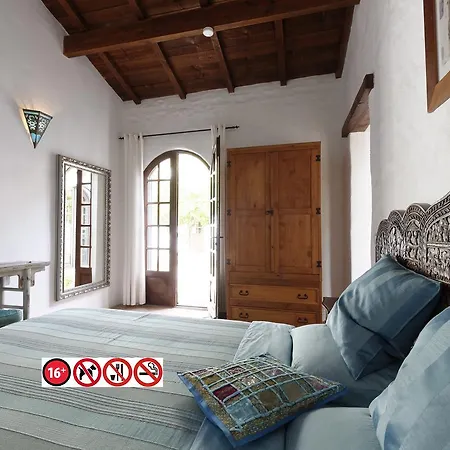 Cortijo Don Camilo De La Huma Bed and breakfast El Chorro